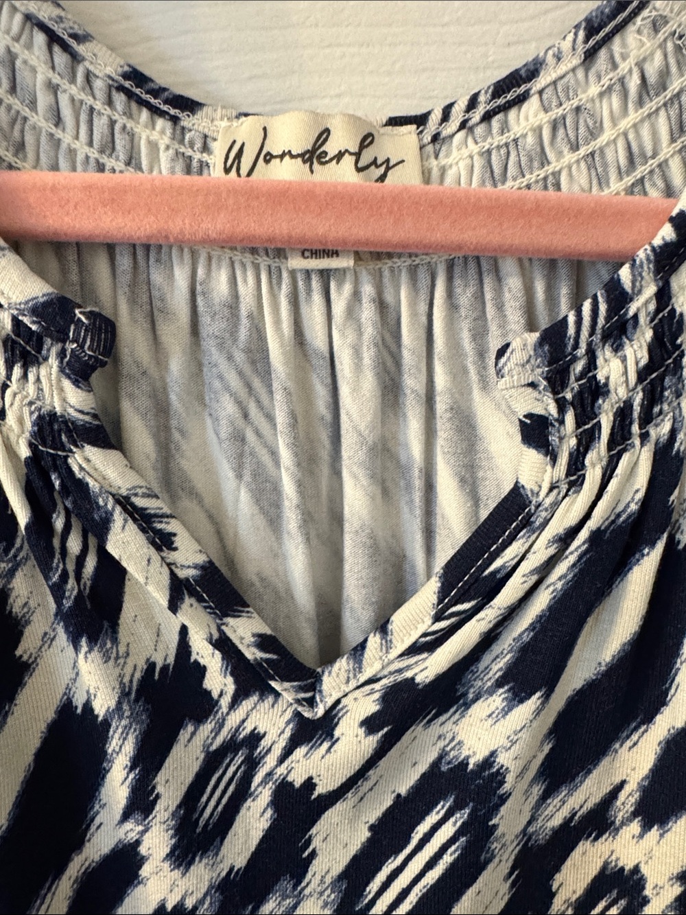 Wonderly Blouse (Blue) - Picture 2 of 4